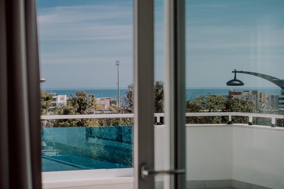 Suite Donna Edwige By Monholiday Monopoli Exterior foto